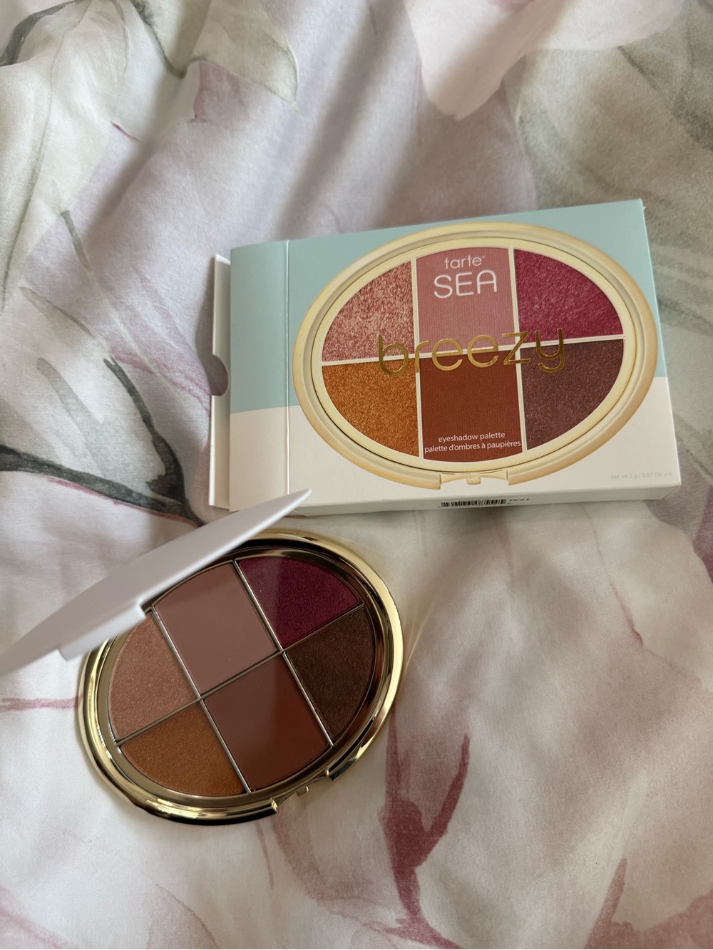 NWT Tarte SEA Breezy Eyeshadow Palette — Pink, Rose, Bronze & Gold